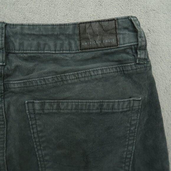 American Eagle Mom Jeans Women's 4R Green Mid-Rise Straight Corduroy 27" Inseam - Picture 15 of 16